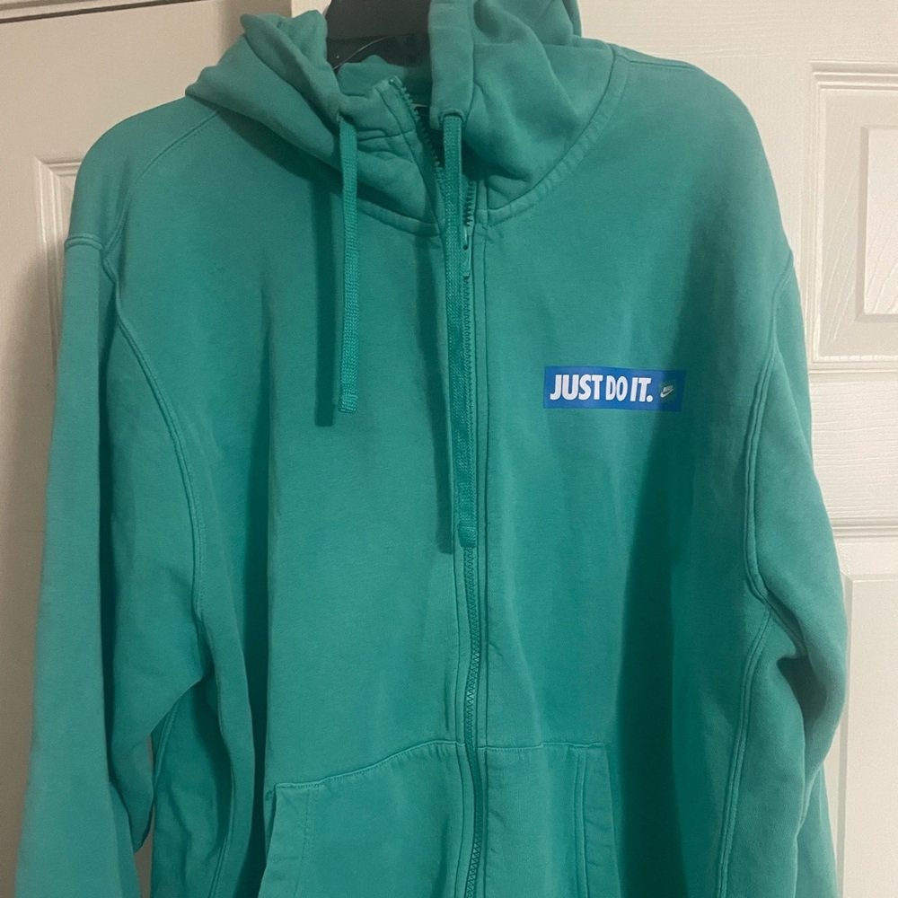 Nike zip up hoodie